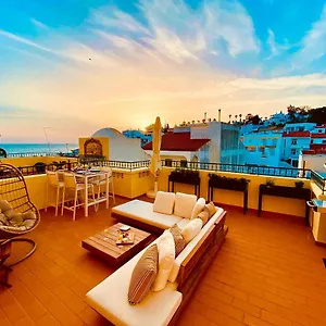 oceanview-carvoeiro-terrace-apartment.hotelaalgarve.com/